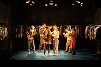 はえぎわ「ベンバー・ノー その意味は？」より。（撮影：梅澤美幸）