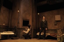 TAAC「ダムウェイター」より。（撮影：堀川高志）