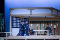 京都劇場プロデュース THE ROB CARLTON KYOTO「藤原HINOMOTO-The Squad Announcement-」より。（撮影：今西徹）
