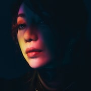 美弥るりか扮するノラが視線を送る、TRUMPシリーズ新作「ヴェラキッカ」ビジュアル