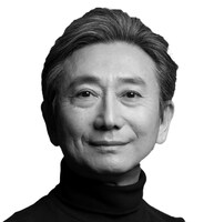 山崎一