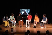 「チェルフィッチュ×藤倉大 with Klangforum Wien 新作音楽劇」ワークインプログレス公演より。（撮影：加藤和也）