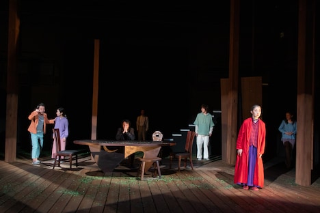 阿佐ヶ谷スパイダース「老いと建築」より。（撮影：宮本雅通）