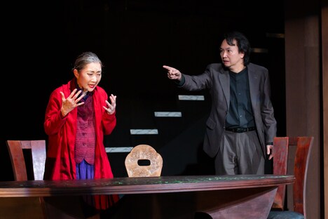 阿佐ヶ谷スパイダース「老いと建築」より。（撮影：宮本雅通）