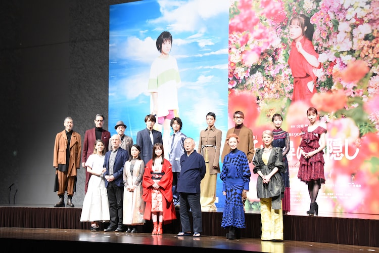 舞台 千と千尋 ポスター2種解禁 橋本環奈 上白石萌音がいよいよ実感 イベントレポート コミックナタリー