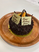 オンエア後のプチお疲れ会では、真田と森田の誕生日を祝った。