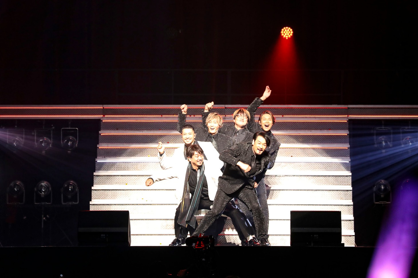 劇団EXILE公演「JAM -ザ・リサイタル‐」より。