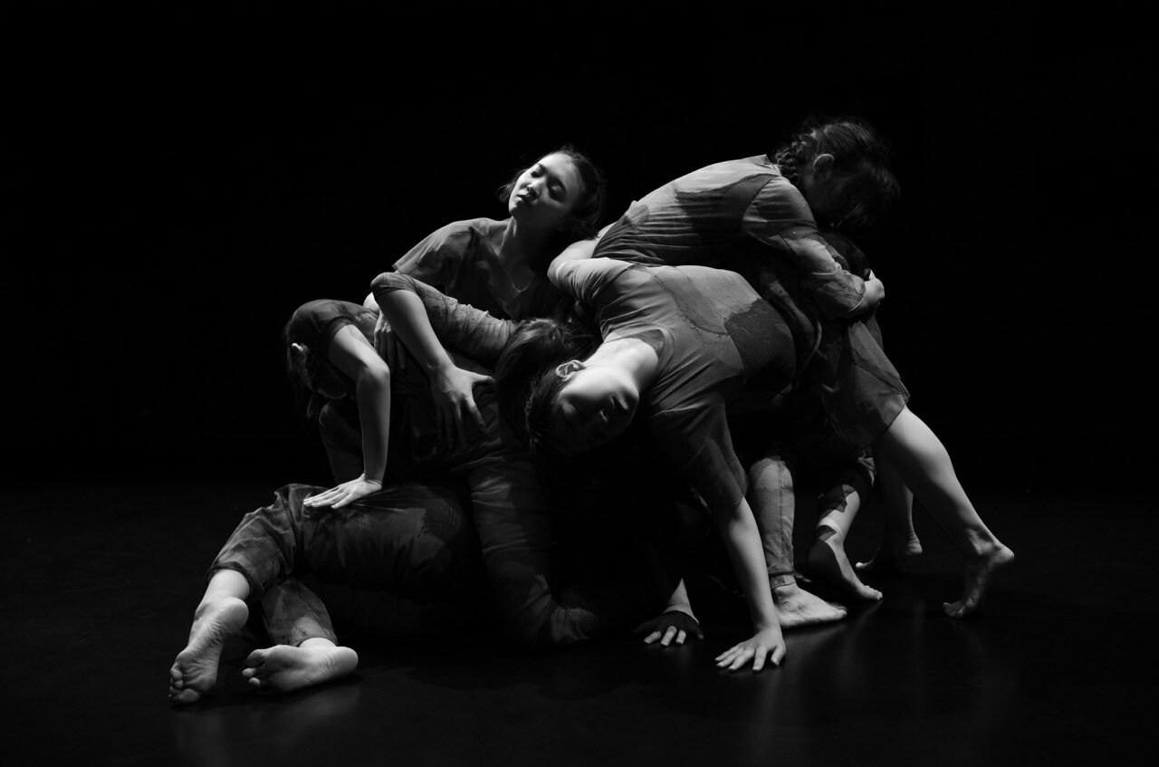 Co. Ruri Mito「Where we were born」岩手で開催、コロナ禍の活動記録した写真展も