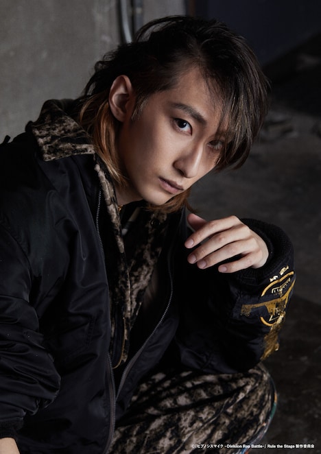 福澤侑扮する有馬正弦。