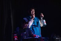 ブルーエゴナク「クラブナイト～蟹は夜、きみをたすけにくる～」より。