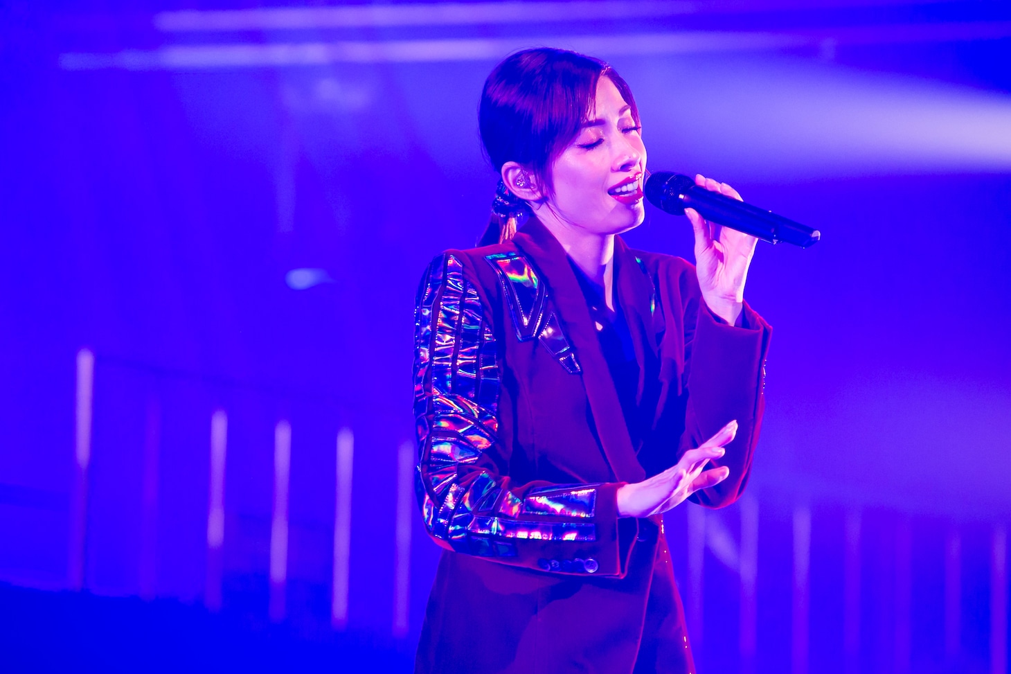 「明日海りお 1st Concert -ASUMIC LAB-」より。（撮影：Rina Asahi）