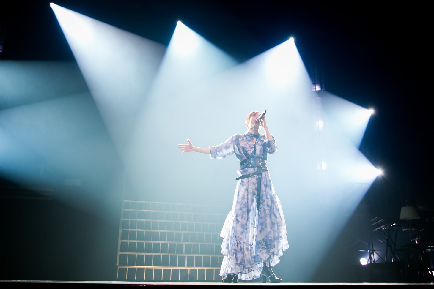 「明日海りお 1st Concert -ASUMIC LAB-」より。（撮影：Rina Asahi）