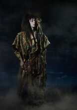 市川海老蔵扮するプペル。