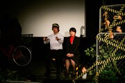 劇団「地蔵中毒」コント公演 地蔵中毒のコント菩薩vol.1「立ち漕ぎマリリン・モンロー」より。（撮影：塚田史香）