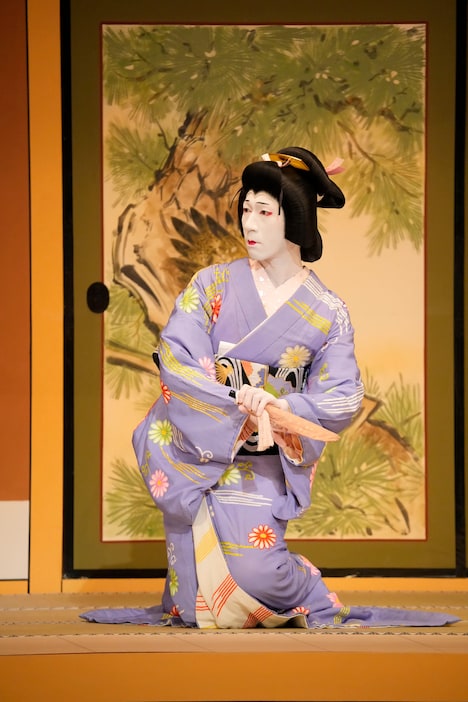 「花競忠臣顔見勢」より、坂東新悟扮するお園。(c)松竹