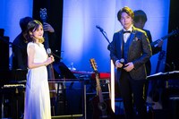 「Natsumi Kon 10th Anniversary Concert『Aimer』」より。（撮影：岩村美佳）