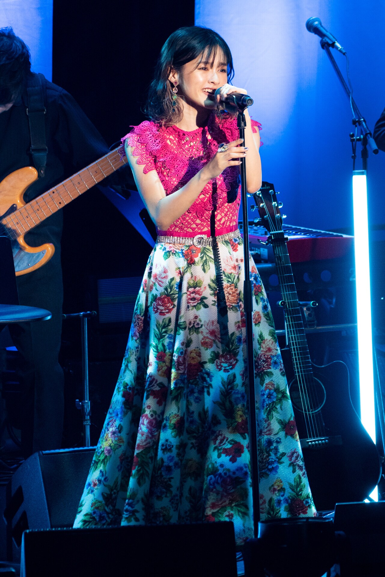 愛は誰にも負けない」昆夏美のデビュー10周年記念コンサート「Aimer