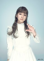 平祐奈扮するヘレン・ケラー。