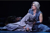 加藤和樹演じるトキ。（撮影：田中亜紀）