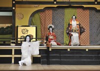 「新春浅草歌舞伎」（2016年）より、「義経千本桜 川連法眼館」。(c)松竹