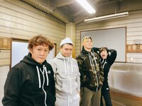 無風ズ。左から小林顕作、富岡晃一郎、南誉士広、澤田育子。