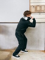 フード部分にTHE NORTH FACEの大きなロゴ。