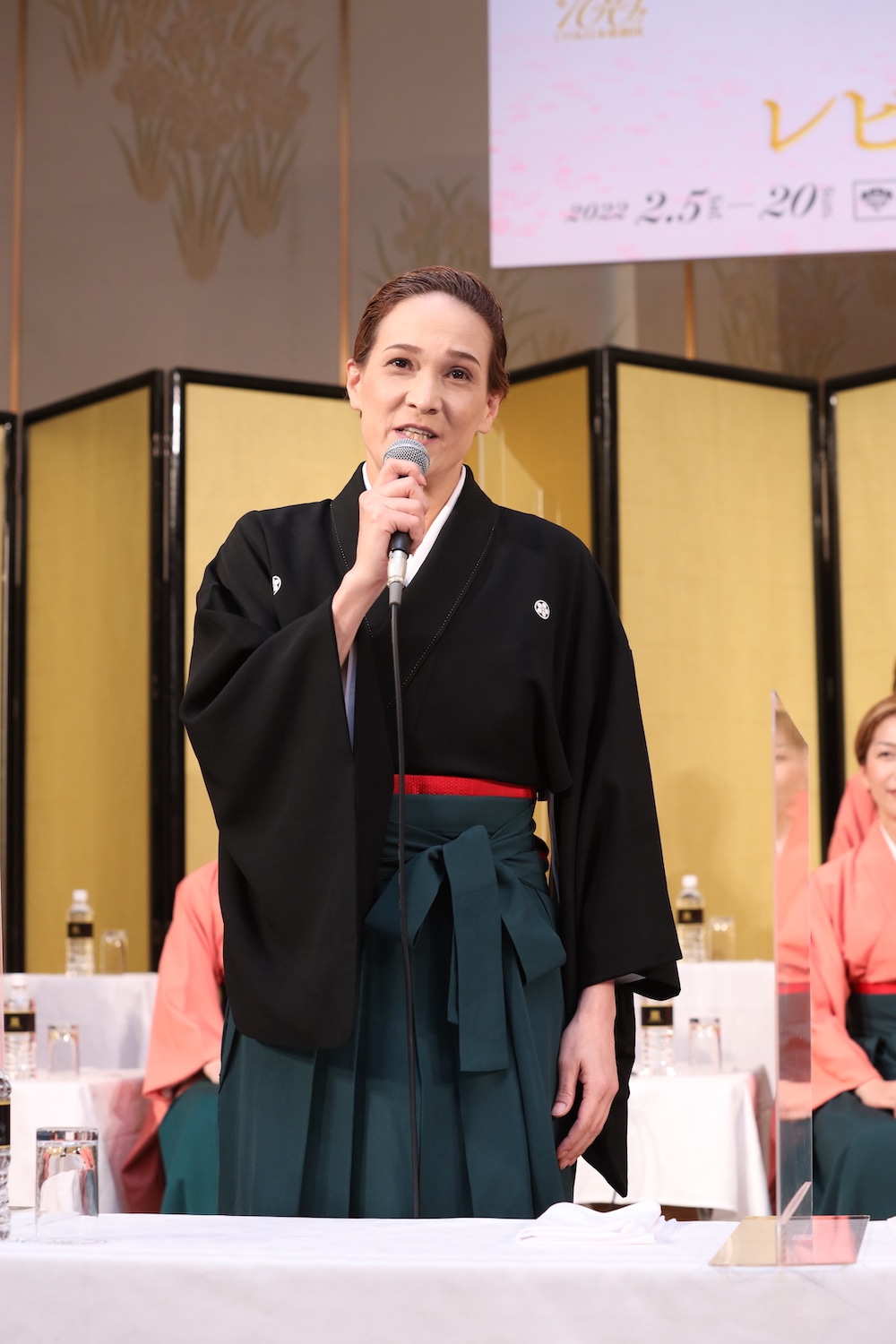 桐生麻耶