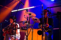 範宙遊泳「心の声など聞こえるか」より。（撮影：鈴木竜一朗）