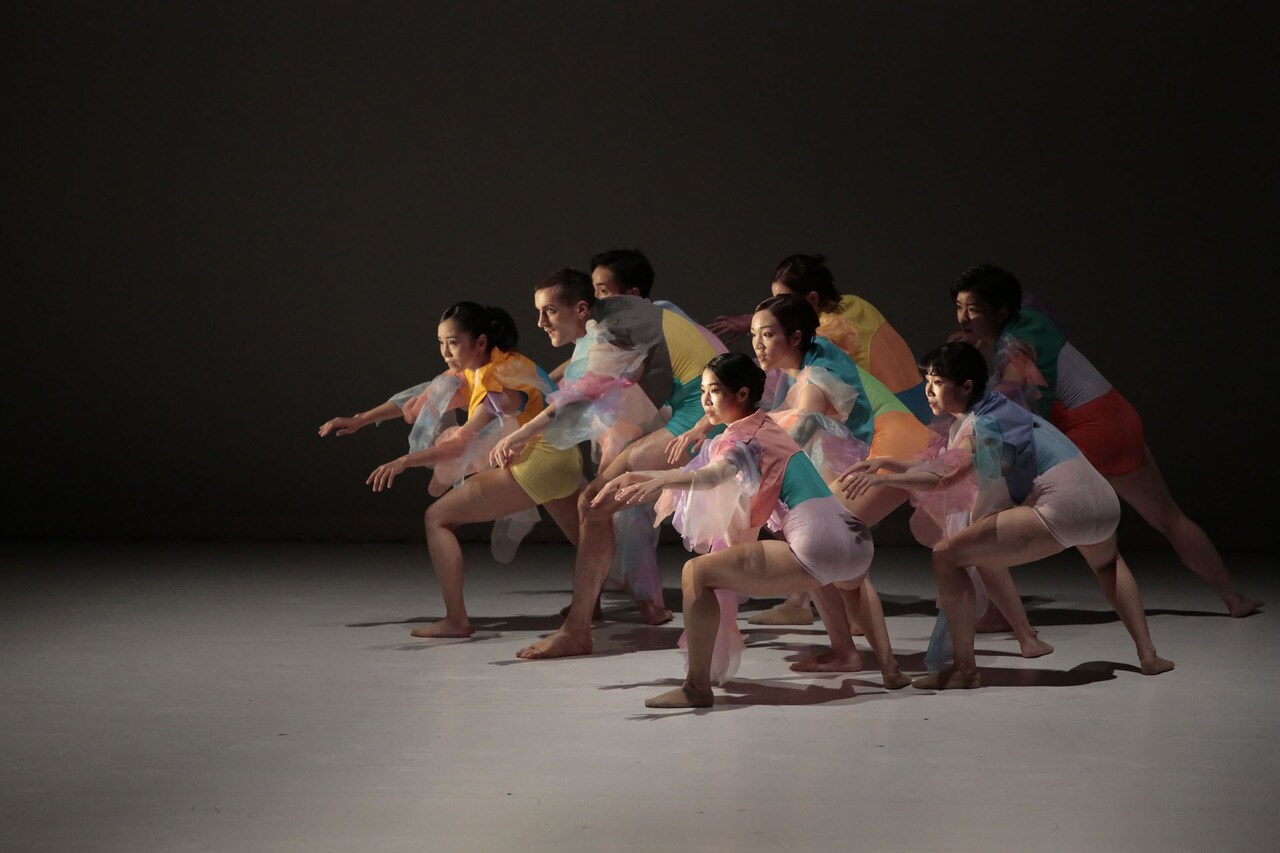 「Endless Opening」より。（撮影：篠山紀信）