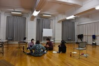 レパートリーの創造 市原佐都子 / Q「妖精の問題 デラックス」第3部稽古の様子。