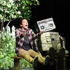 感情を粒立てて“成長の過程”描く、劇団四季「ロボット・イン・ザ・ガーデン」東京で開幕