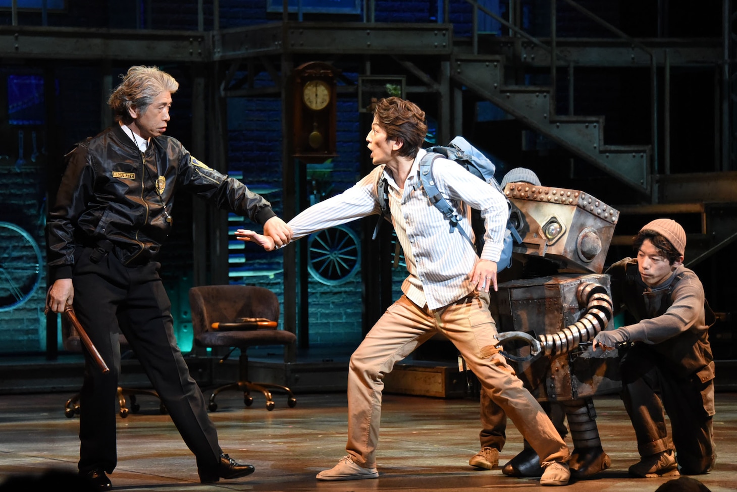 劇団四季 オリジナルミュージカル「ロボット・イン・ザ・ガーデン」最終通し舞台稽古より。