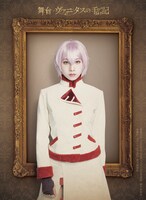 能條愛未扮するジャンヌ。