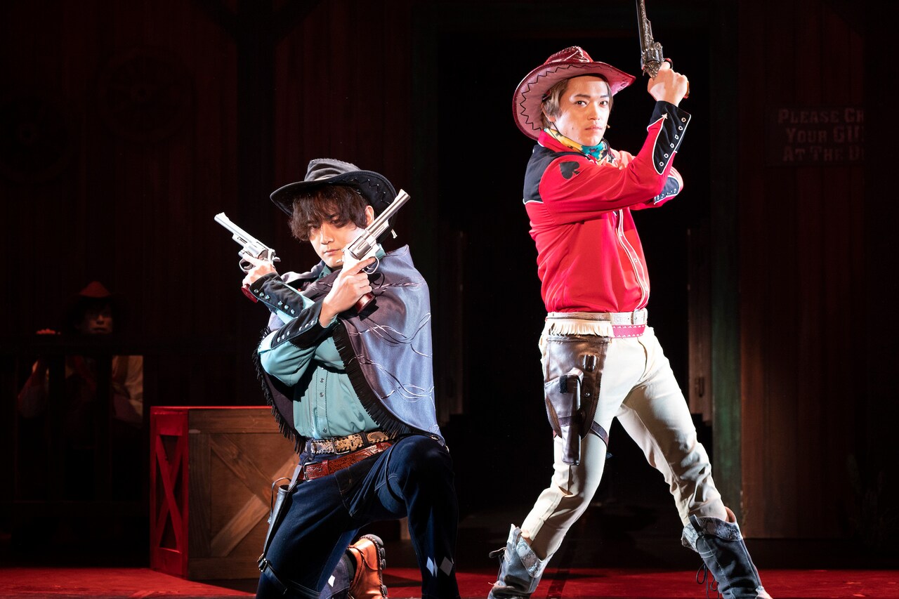 原嘉孝主演の“西部アクションコメディ”、WBB「ウエスタンモード」上演中