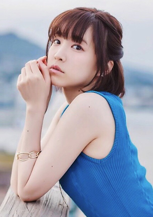 諏訪彩花