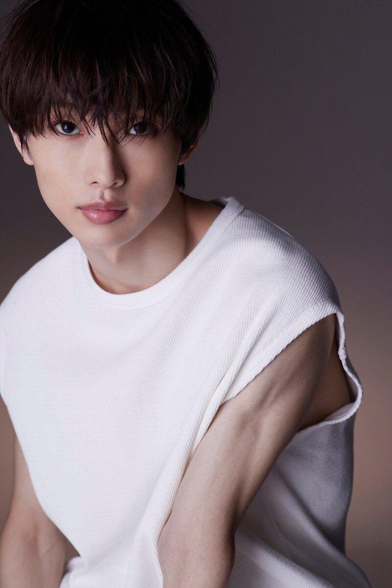 「滝澤諒1st写真集（仮）」より。