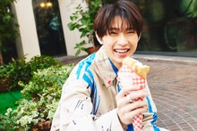 「滝澤諒1st写真集（仮）」より。