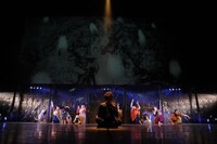 過去の公演より。（写真：堀川高志）