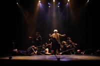 過去の公演より。（写真：堀川高志）