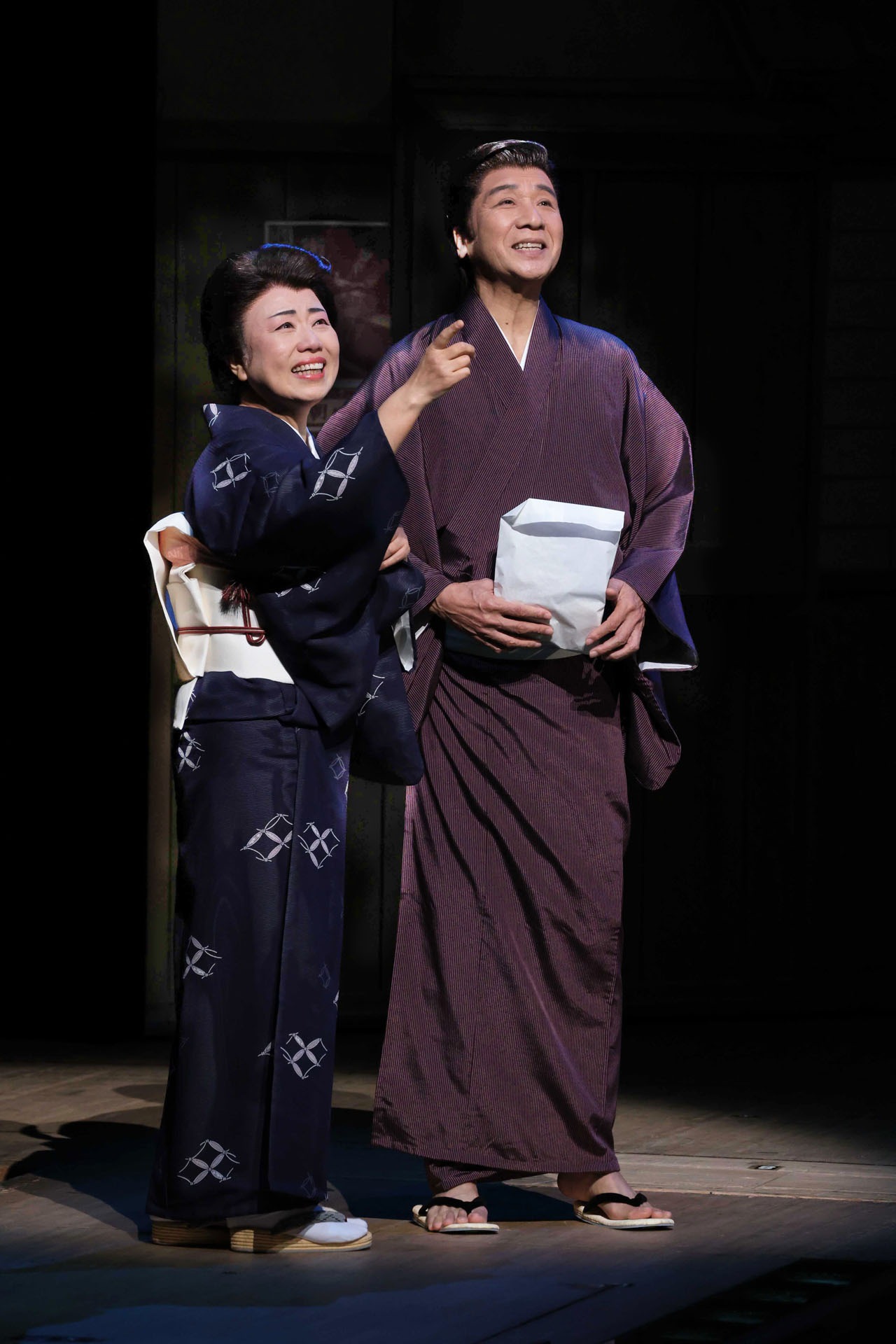 新春特別企画「前川清 藤山直美」第1部「恋の法善寺横丁」より。