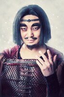 赤塚篤紀扮する亜相。