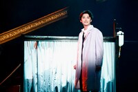 舞台「フランケンシュタイン」より。