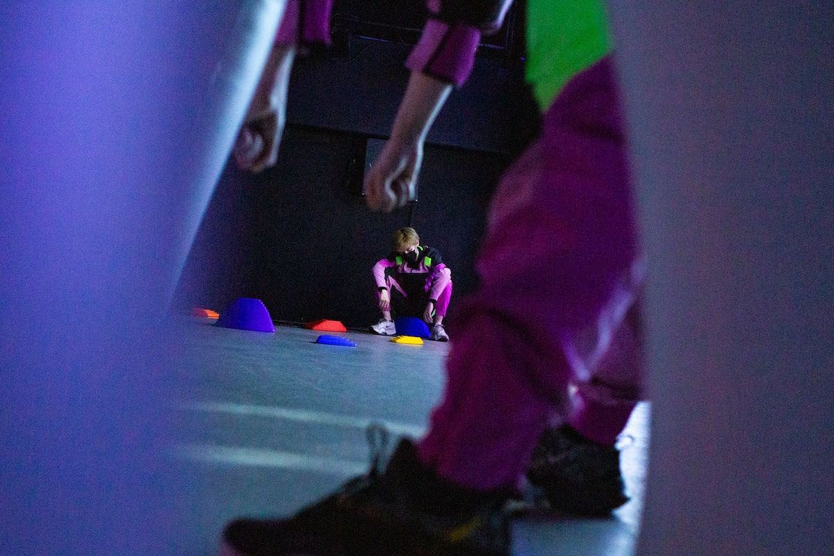 スペースノットブランク ウエア より 撮影 高良真剣 画像ギャラリー 2 13 ステージナタリー