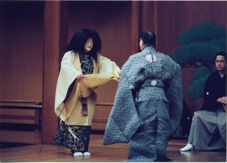 「弱法師」より。（撮影：前島吉裕）