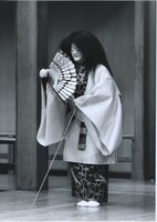 「弱法師」より。（撮影：前島吉裕）