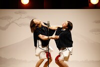 レパートリーの創造 市原佐都子 / Q「妖精の問題 デラックス」より。（撮影：中谷利明）