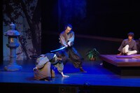 日本の演劇人を育てるプロジェクト 新進演劇人育成公演「中島鉄砲火薬店」より。