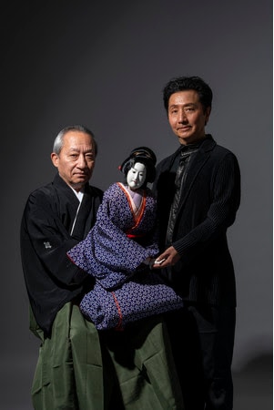 大阪中之島美術館で、森村泰昌と桐竹勘十郎の新作人間浄瑠璃「新・鏡影綺譚」