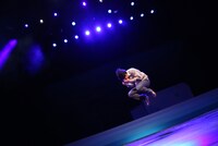 絶対青春合唱コメディ『SING!!!』－空の青と海の青と僕らの学校－」より。