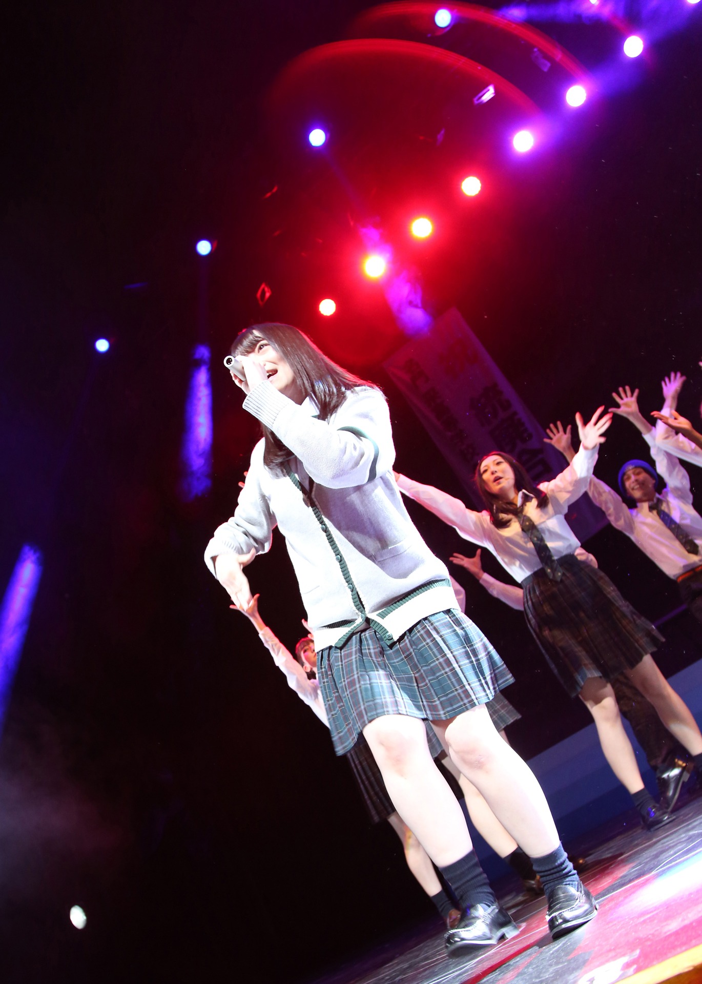 絶対青春合唱コメディ『SING!!!』－空の青と海の青と僕らの学校－」より。